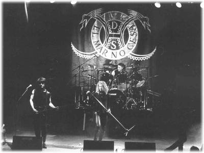 20070202020724-heroes.jpg